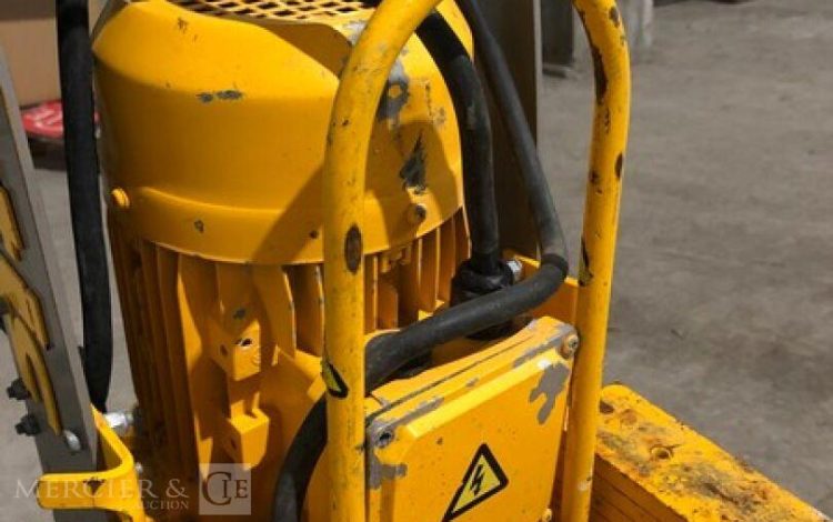 DIAMATIC   DEC010051