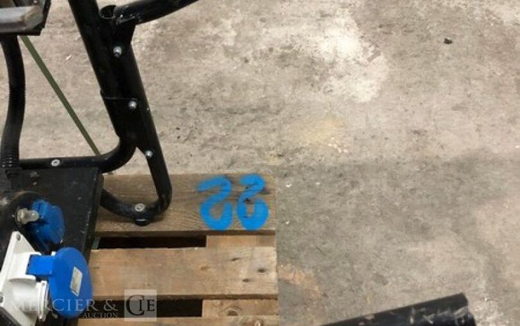 SDMO PERFORM 6500  GRO011310