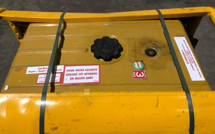 WORMS ARC 220 EX  GRO010035