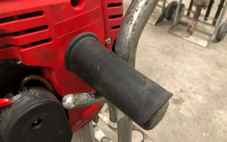 WACKER NEUSON BH65  30MAM22026