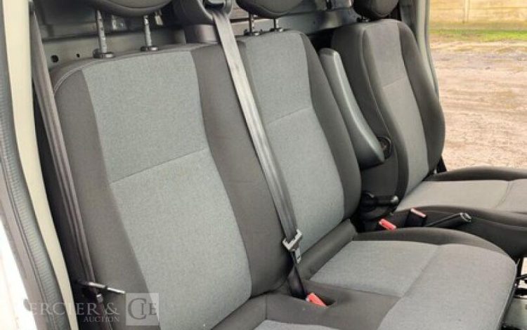 RENAULT RENAULT MASTER / KLUBB KL32  GB-662-PB