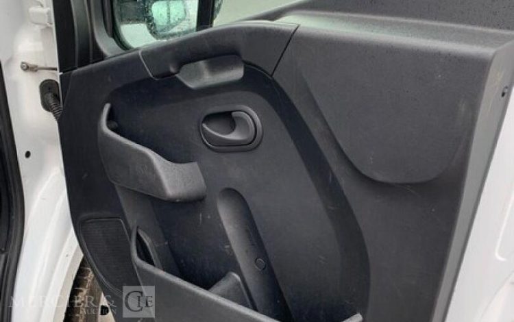 RENAULT RENAULT MASTER / KLUBB KL32  GB-662-PB