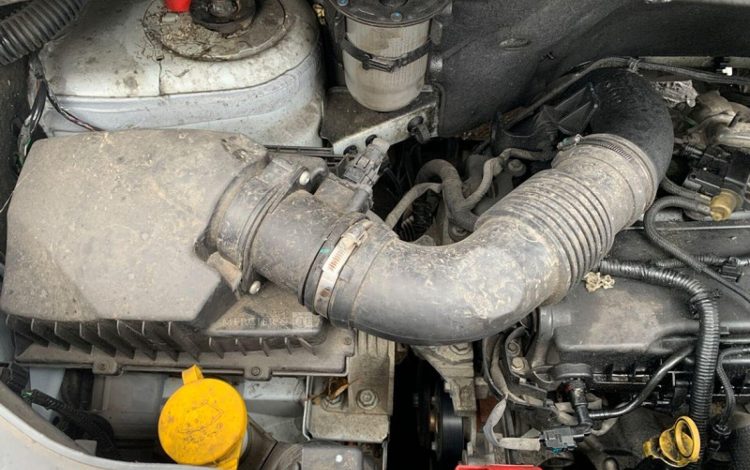 RENAULT RENAULT MASTER / KLUBB KL32  GB-662-PB