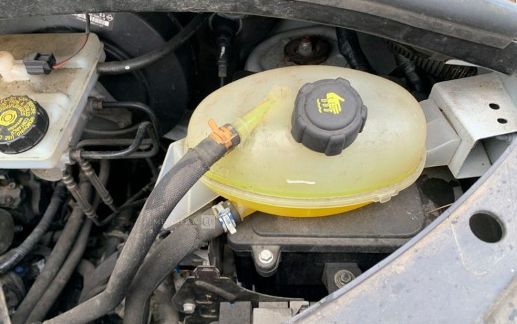 RENAULT RENAULT MASTER / KLUBB KL32  GB-662-PB