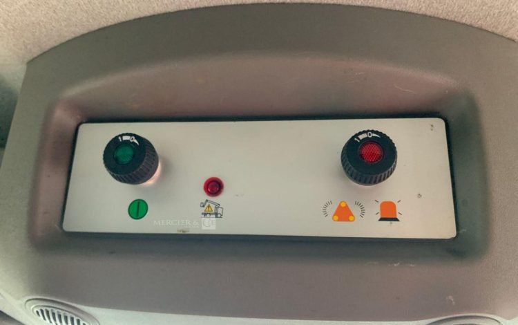 RENAULT RENAULT MASTER / KLUBB KL32  GB-662-PB