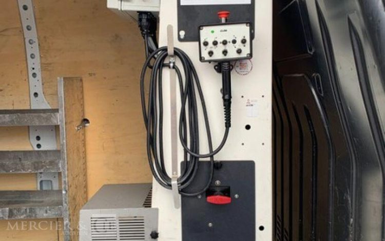 RENAULT RENAULT MASTER / KLUBB KL32  GB-662-PB