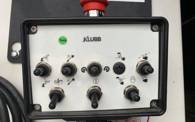 RENAULT RENAULT MASTER / KLUBB KL32  GB-662-PB