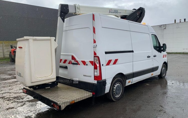 RENAULT RENAULT MASTER / KLUBB KL32  GB-662-PB