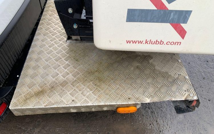 RENAULT RENAULT MASTER / KLUBB KL32  GB-662-PB