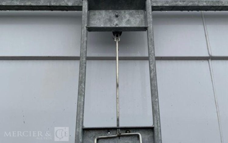 RENAULT RENAULT MASTER / KLUBB KL32  GB-662-PB