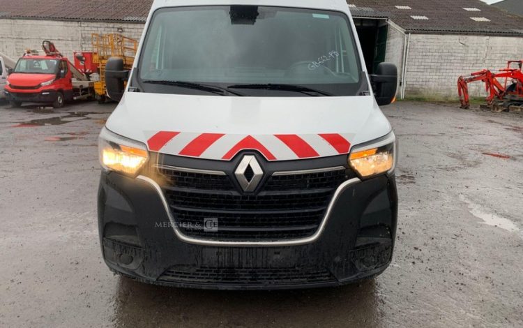 RENAULT RENAULT MASTER / KLUBB KL32  GB-662-PB