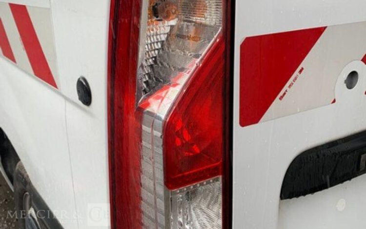 RENAULT RENAULT MASTER / KLUBB KL32  GB-662-PB