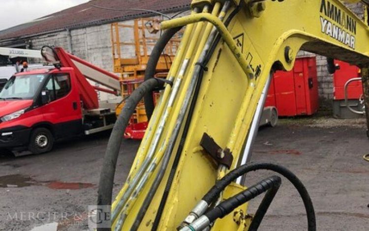 YANMAR B25V  QA190226