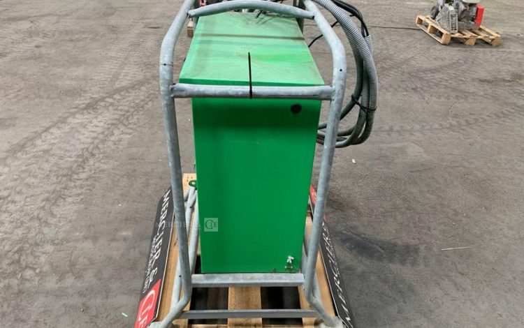 WATTHER E06 70 09  16MAM62023