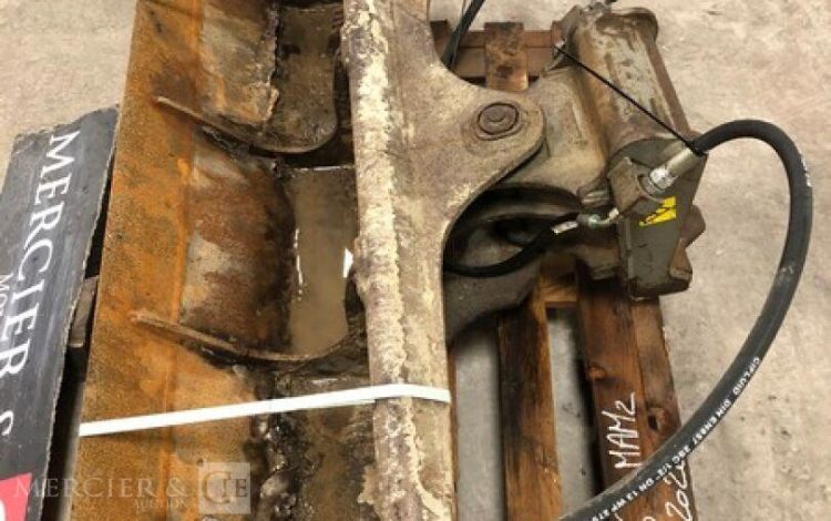 ARDEN EQUIPEMENT C12108-130-P2  76MAM22026