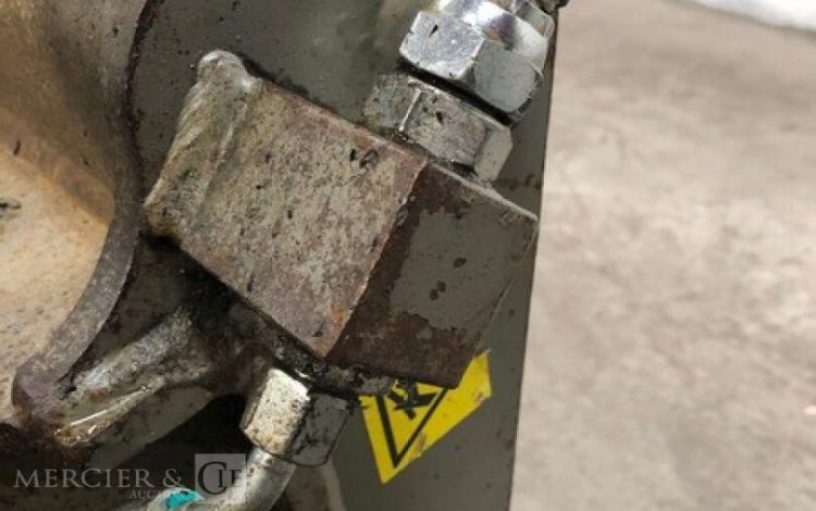 ARDEN EQUIPEMENT C12108-130-P2  76MAM22026