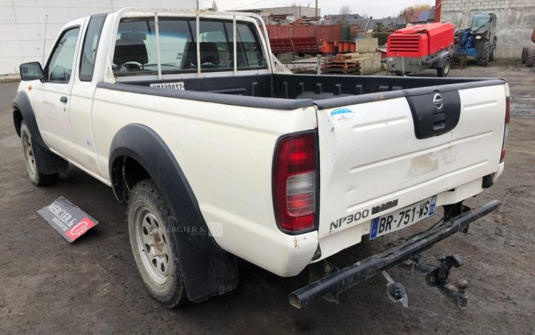 NISSAN NP300 PICKUP  VP10D037