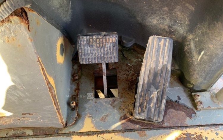 AUSA D 400 AHD  H840A001