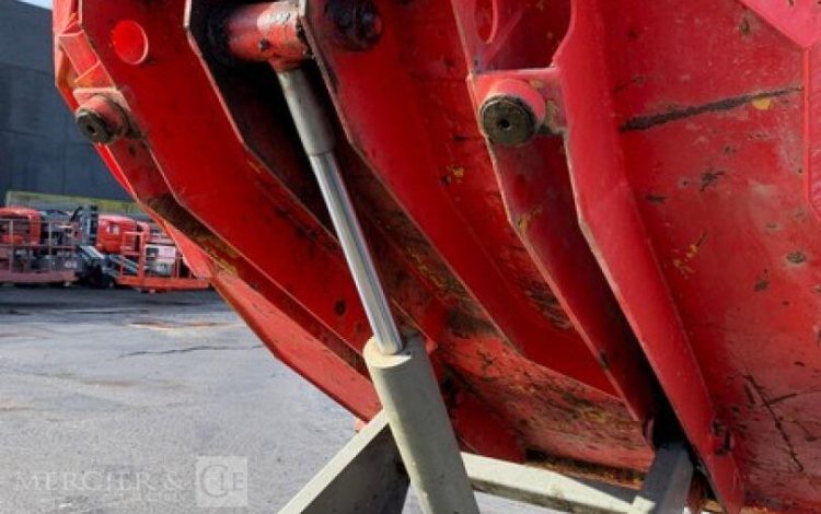 AUSA D 400 AHD  H840A001