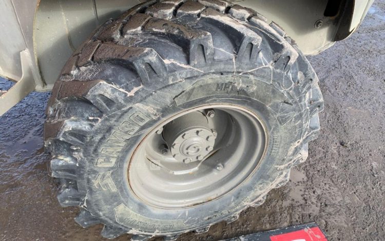 AUSA D 400 AHD  H840A001