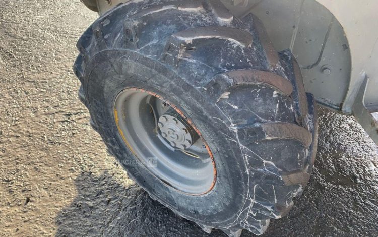 AUSA D 400 AHD  H840A001