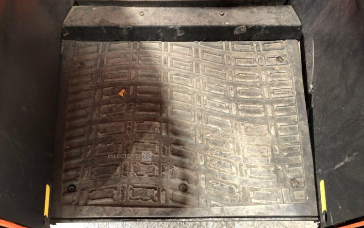 TOYOTA LPE220  YD20946