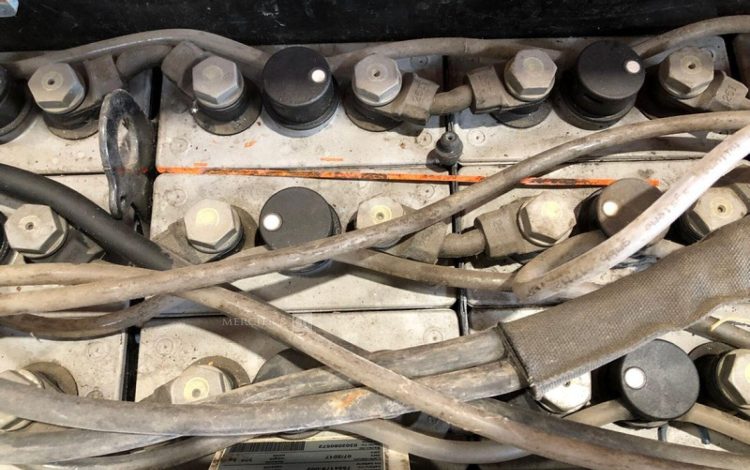 TOYOTA LPE220  YD20946