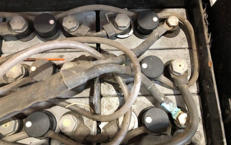 TOYOTA LPE220  YD20946