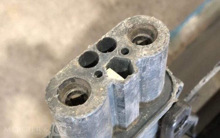 TOYOTA LPE220  YD20946