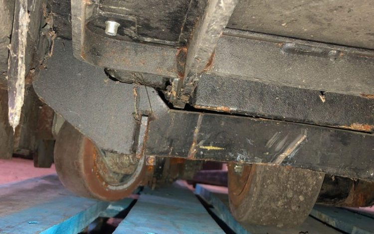 TOYOTA LPE220  YD20946