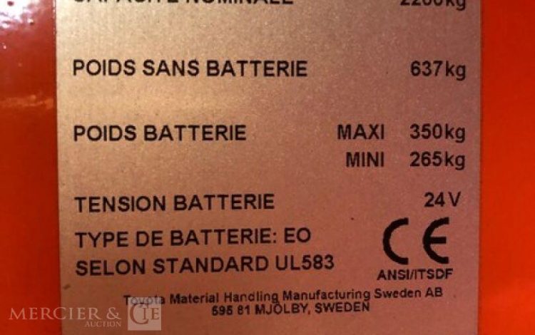 TOYOTA LPE220  YD20946