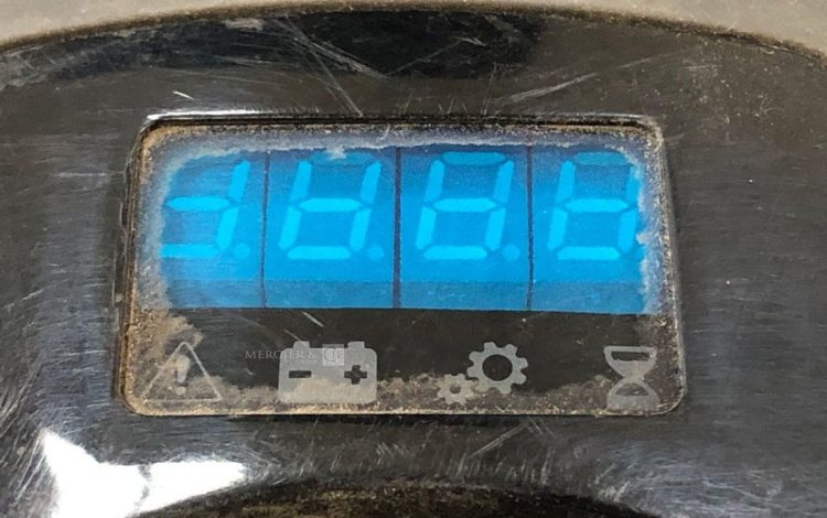 TOYOTA LPE220  YD20946