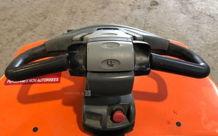 TOYOTA OSE250  YD43914