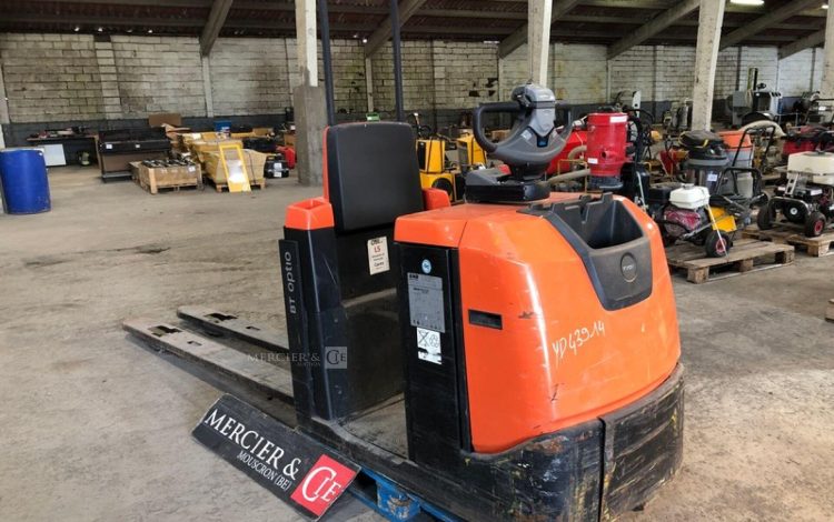 TOYOTA OSE250  YD43914