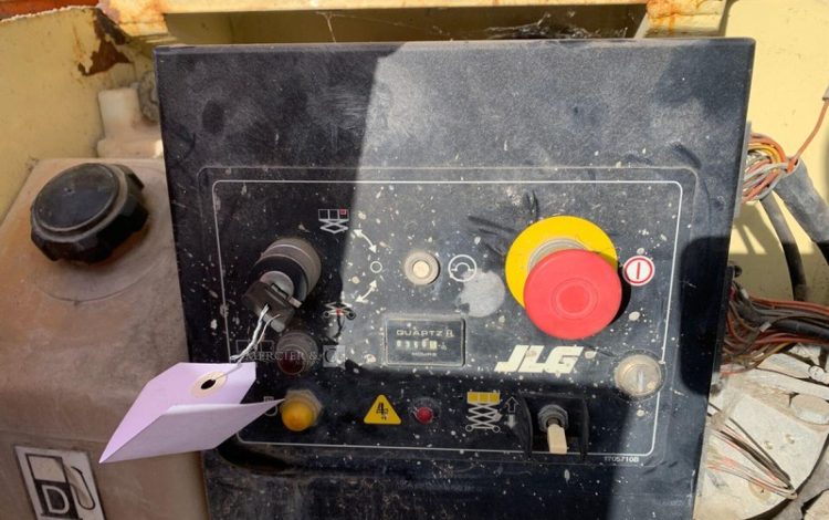 JLG M3369  CB12A2451