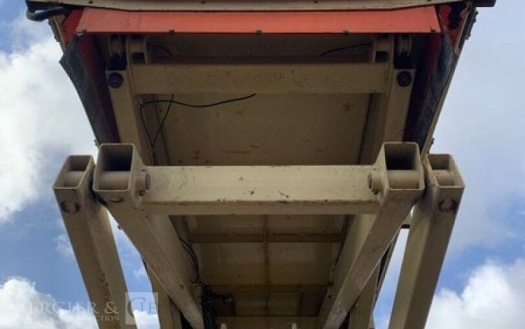 JLG M3369  CB12A2451