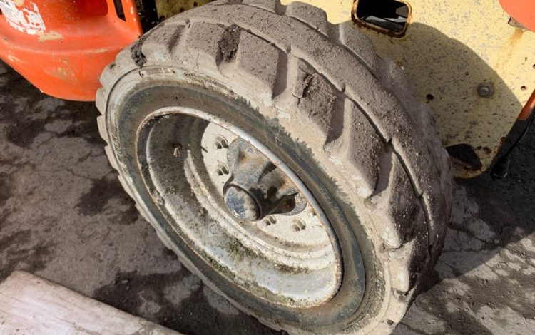 JLG M3369  CB12A2451