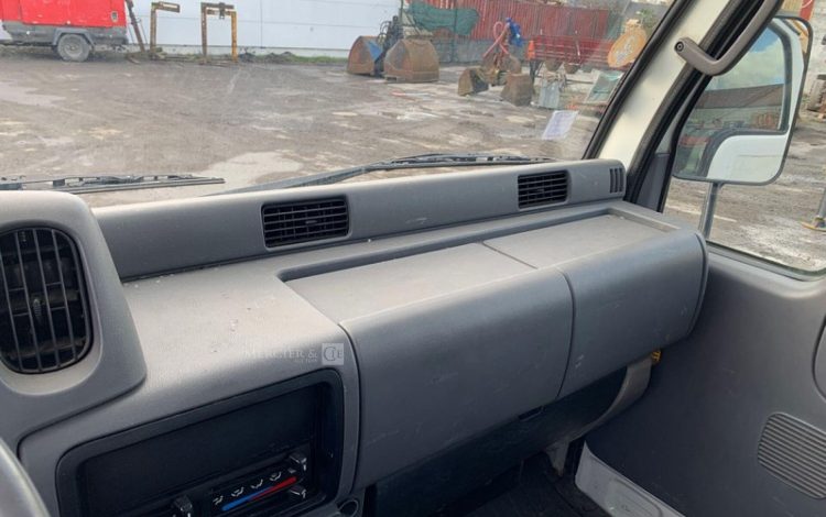 NISSAN NISSAN CABSTAR / MULTITEL 160ALU DS  VL16A2750