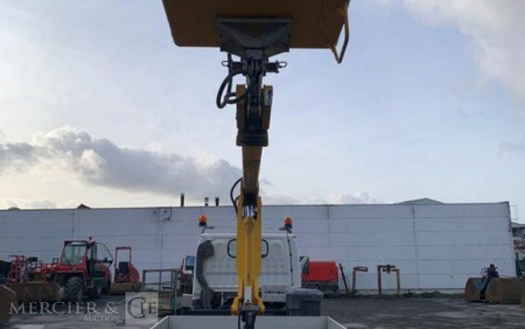 NISSAN NISSAN CABSTAR / MULTITEL 160ALU DS  VL16A2750