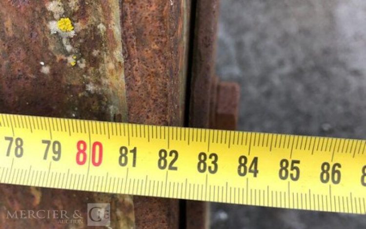 BAKKER RBOX 80  TT05