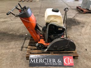 HUSQVARNA FS413  T10022026