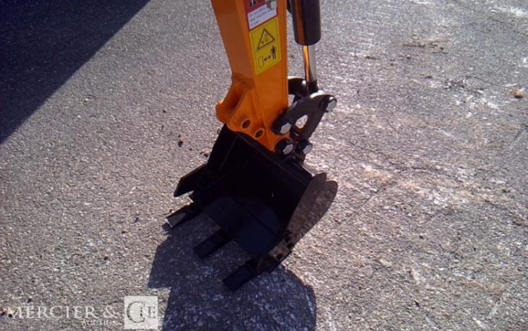 HIGHTOP MICROPELLE HT10 SUR CHENILLES DIESEL 1T – ANNEE 2025 – MATERIEL NEUF  48300