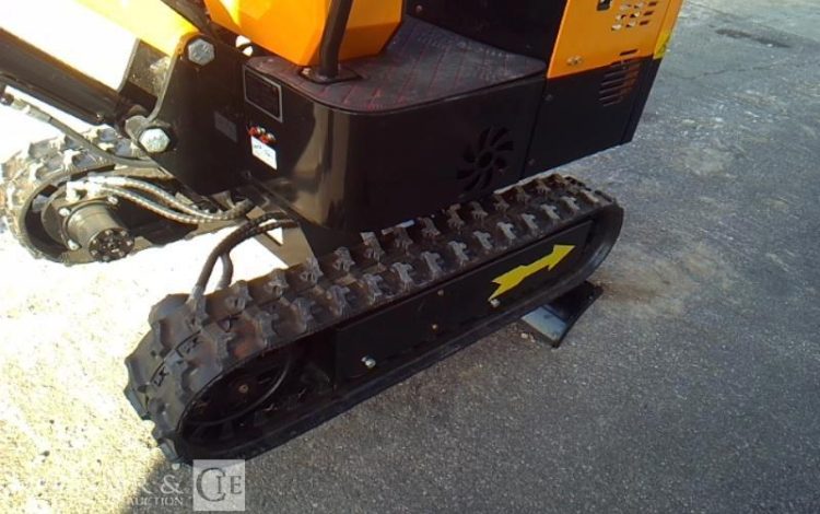 HIGHTOP MICROPELLE HT10 SUR CHENILLES DIESEL 1T – ANNEE 2025 – MATERIEL NEUF  48297