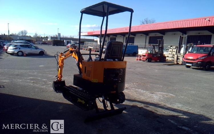 HIGHTOP MICROPELLE HT10 SUR CHENILLES DIESEL 1T – ANNEE 2025 – MATERIEL NEUF  48300