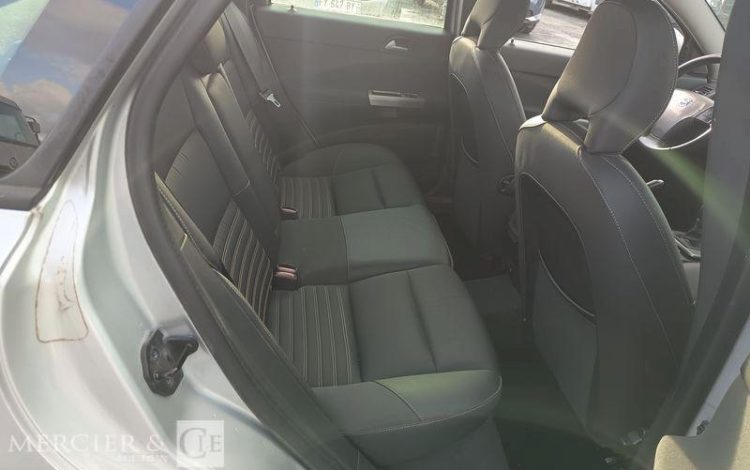 VOLVO S40 1,6 D 110 FEELING – DIESEL – 232872 KMS – ANNEE 2009 GRIS AD-064-DE