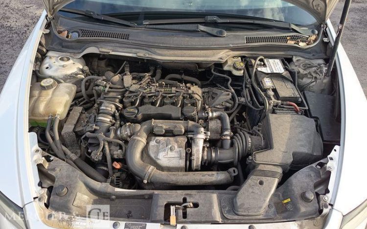 VOLVO S40 1,6 D 110 FEELING – DIESEL – 232872 KMS – ANNEE 2009 GRIS AD-064-DE