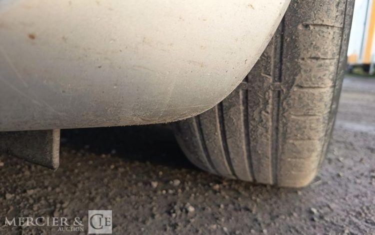 VOLVO S40 1,6 D 110 FEELING – DIESEL – 232872 KMS – ANNEE 2009 GRIS AD-064-DE