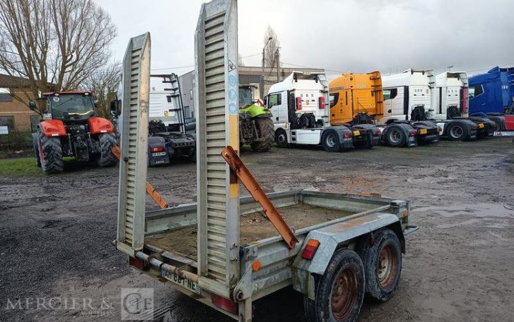 YSM REMORQUE 3T2 PLATEAU  AH-861-NE