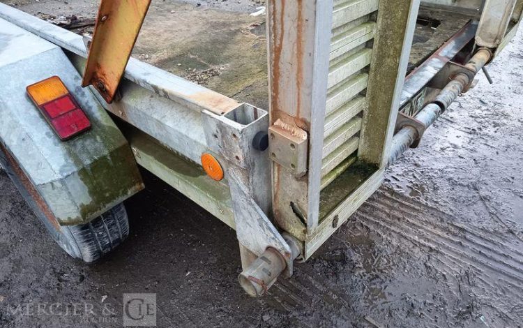 YSM REMORQUE 3T2 PLATEAU  AH-861-NE