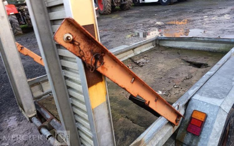 YSM REMORQUE 3T2 PLATEAU  AH-861-NE